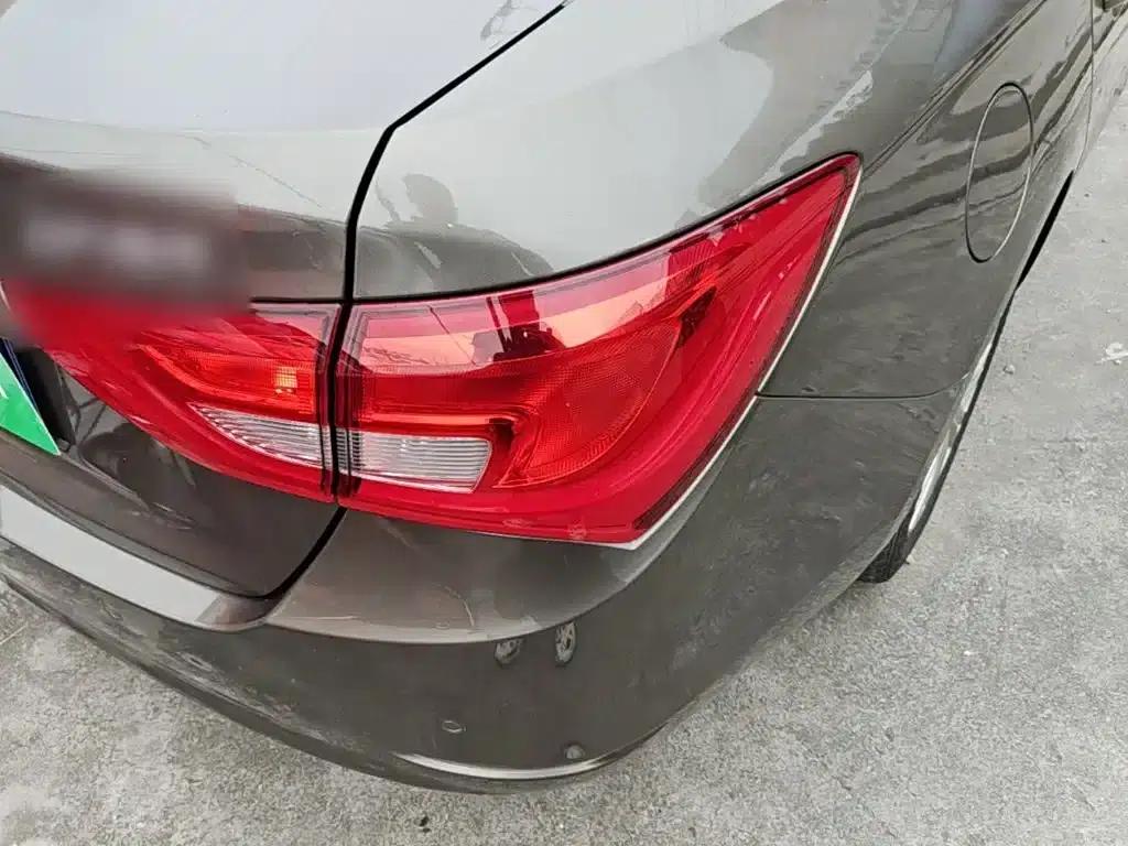 Buick Excelle 2016 15N Manual Elite — миниатюра 8