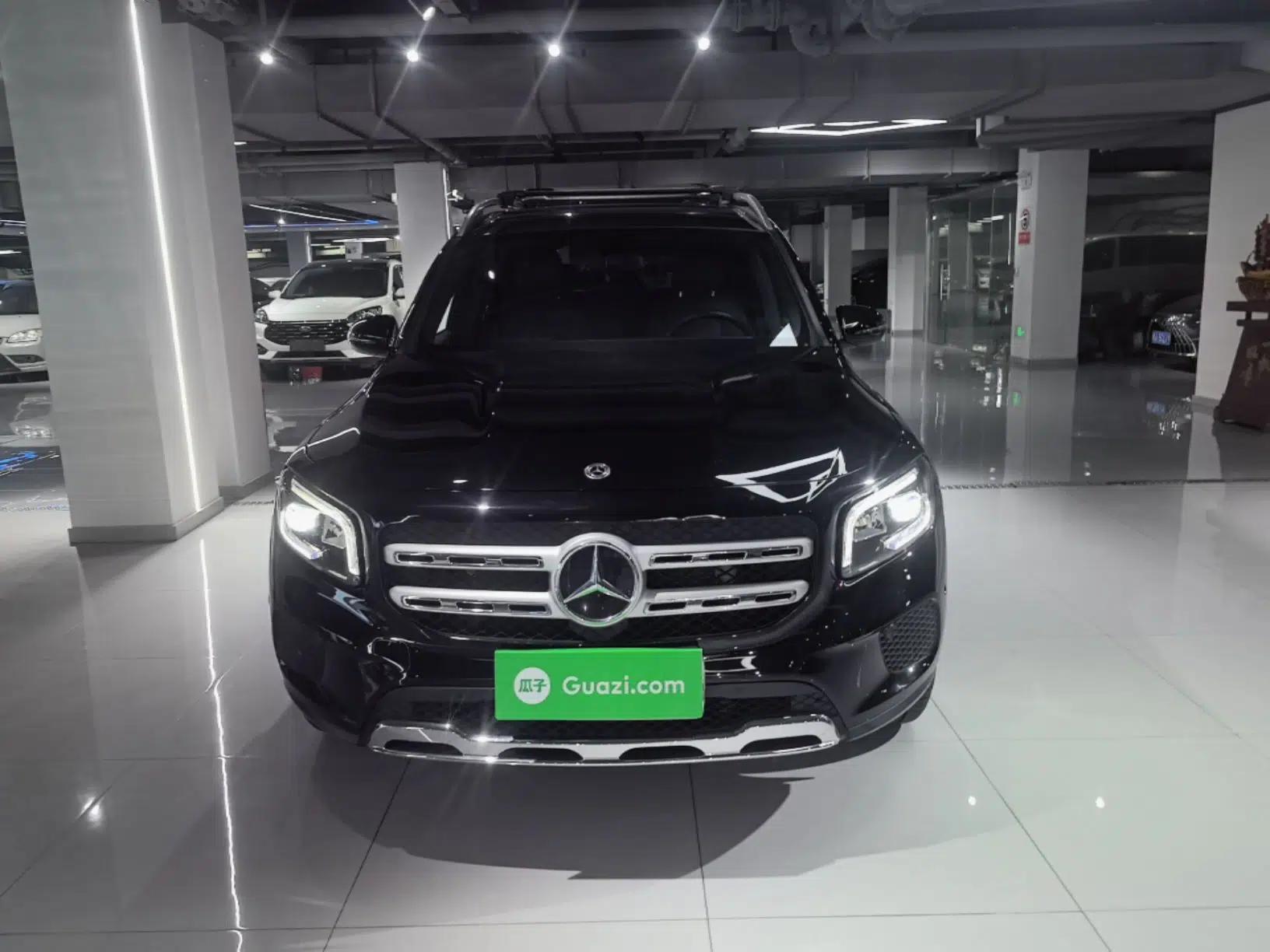 Mercedes-Benz GLB 2023 GLB 220 Fashion Model — миниатюра 2