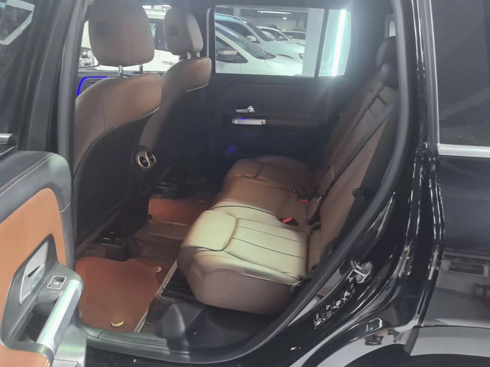 Mercedes-Benz GLB 2023 GLB 220 Fashion Model — миниатюра 20