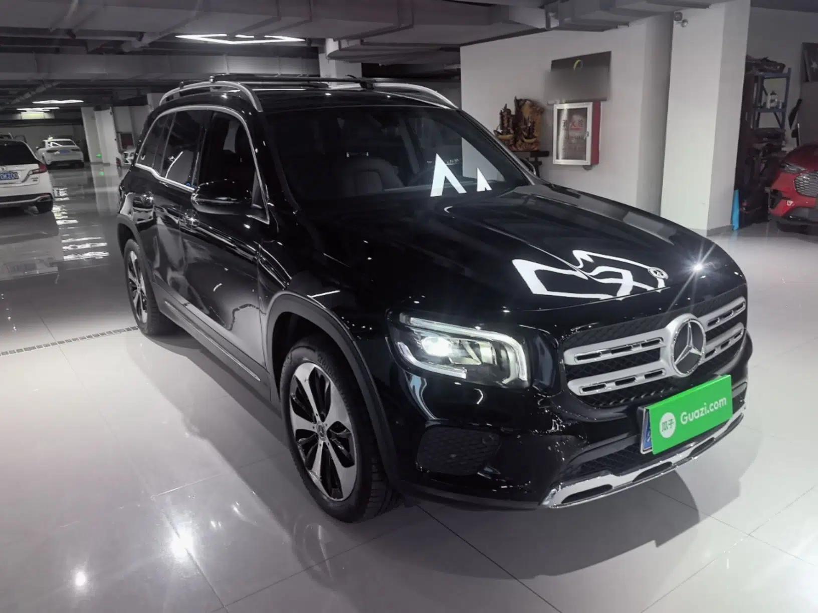 Mercedes-Benz GLB 2023 GLB 220 Fashion Model — миниатюра 3