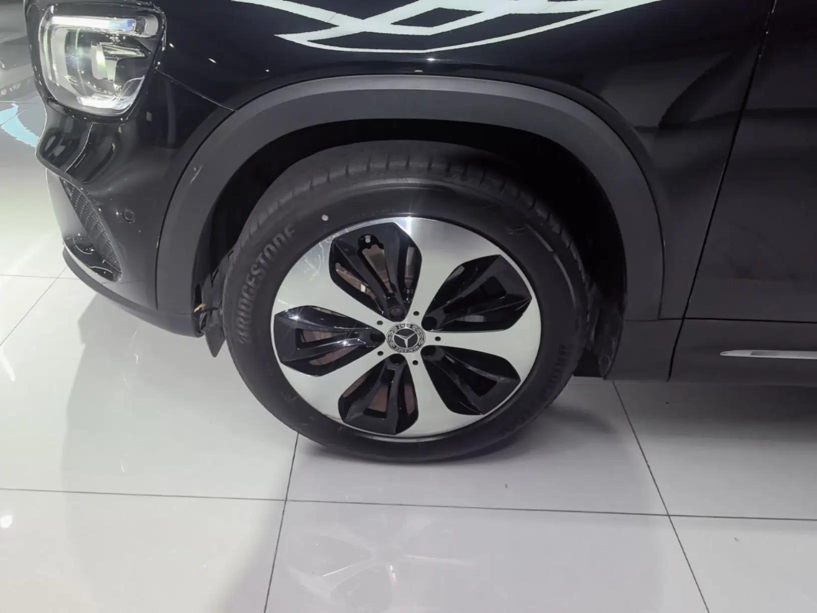 Mercedes-Benz GLB 2023 GLB 220 Fashion Model — миниатюра 10
