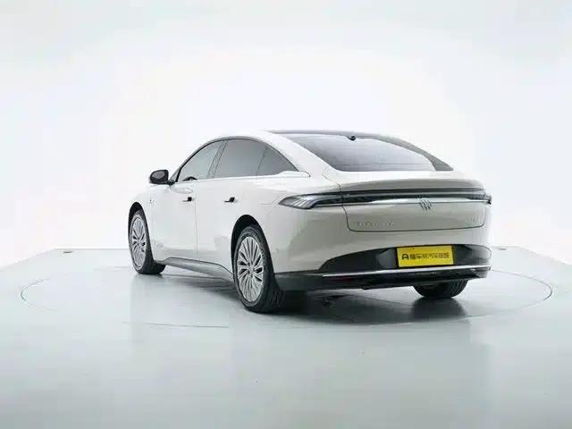 Buick Avenir 2025 — миниатюра 2