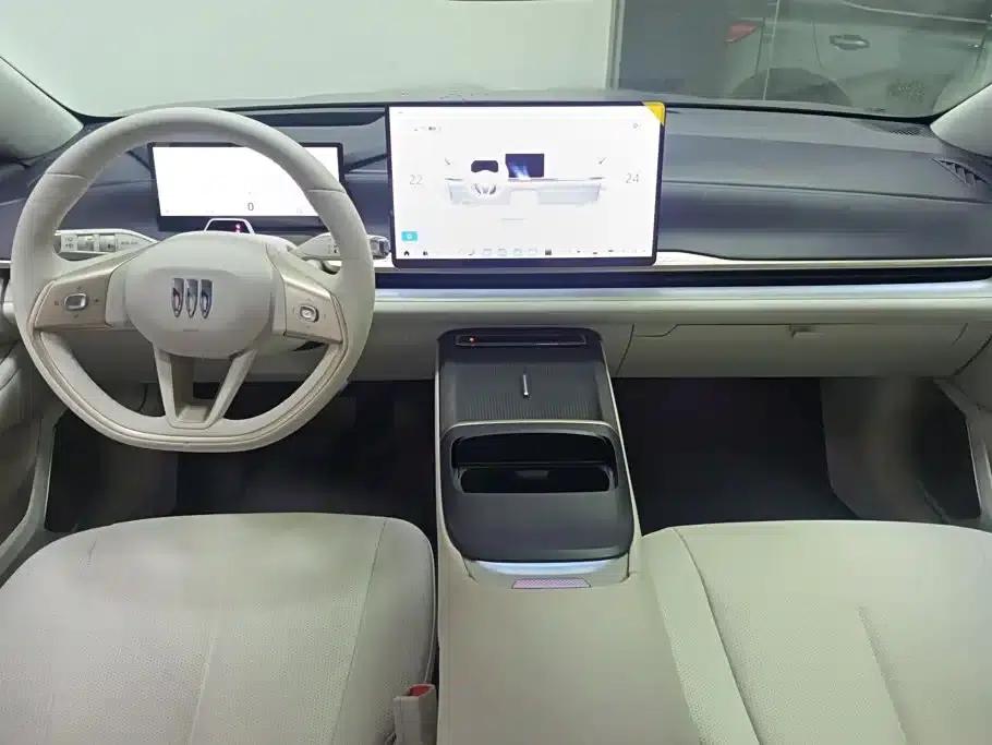 Buick Avenir 2025 — миниатюра 12