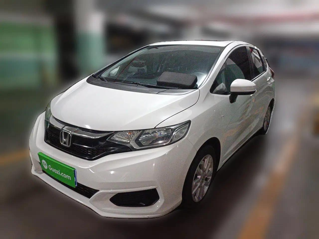 Honda Fit 2018 1.5L CVT Comfort Sunroof Version — миниатюра 1