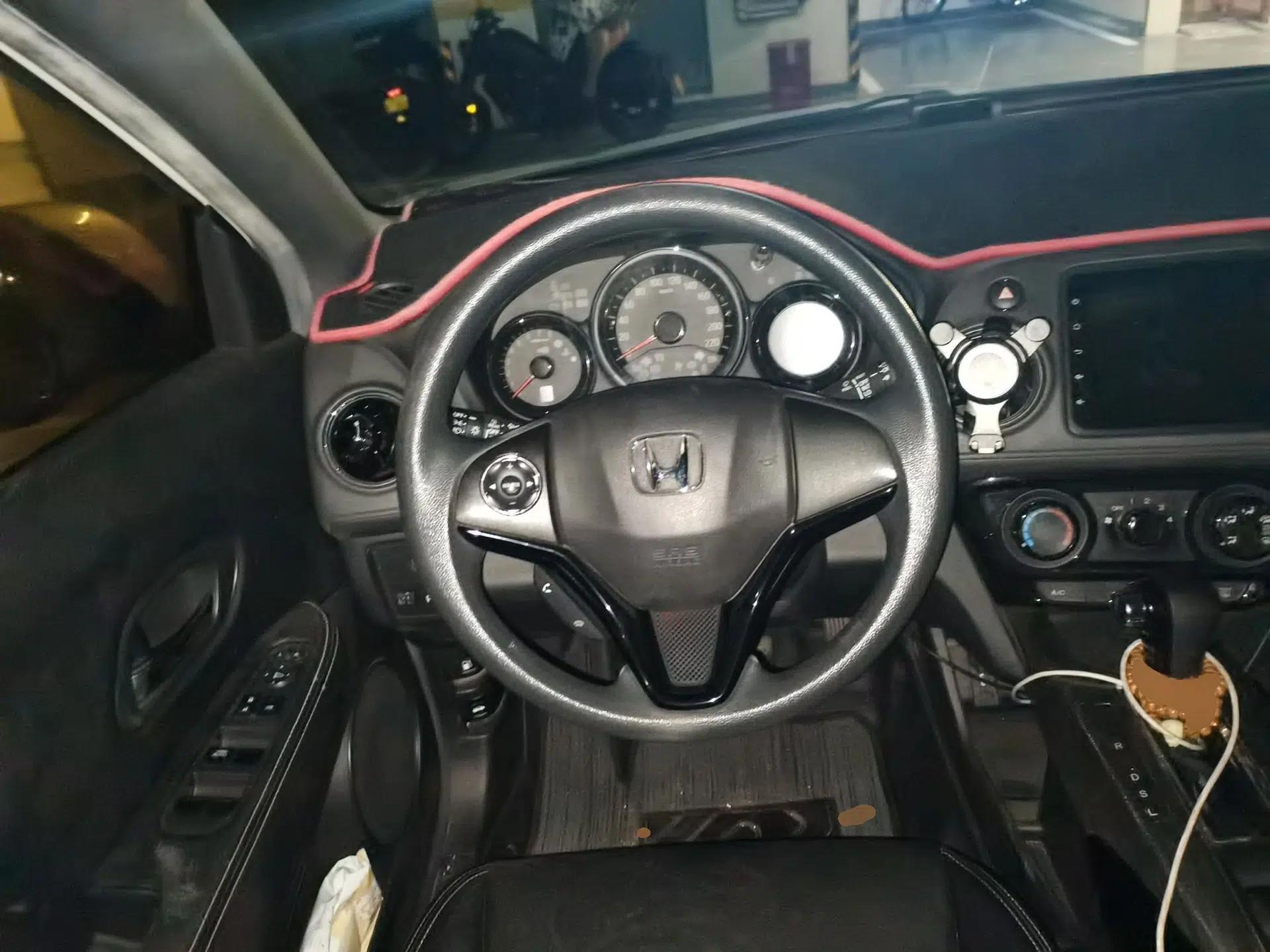 Honda XR-V 2017 1.5L LXi CVT Classic Edition — миниатюра 10