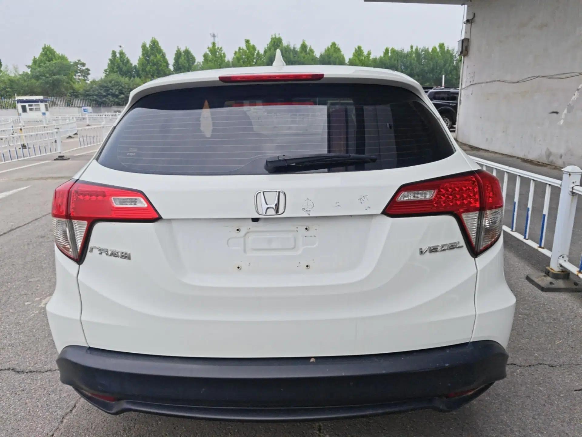 Honda Vezel 2019 1.5L CVT Pioneer Edition China VI — миниатюра 5