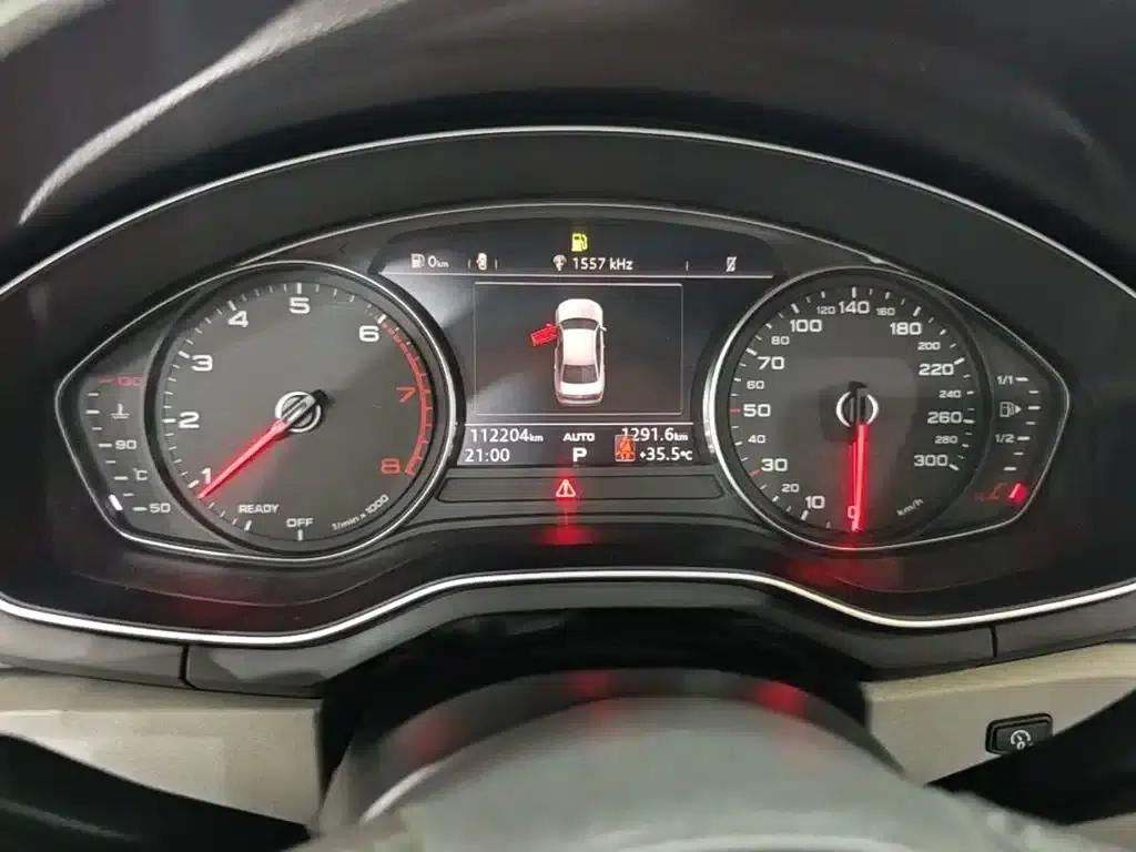 Audi A4L 2018 30th Anniversary Edition 40 TFSI Progressive — миниатюра 12