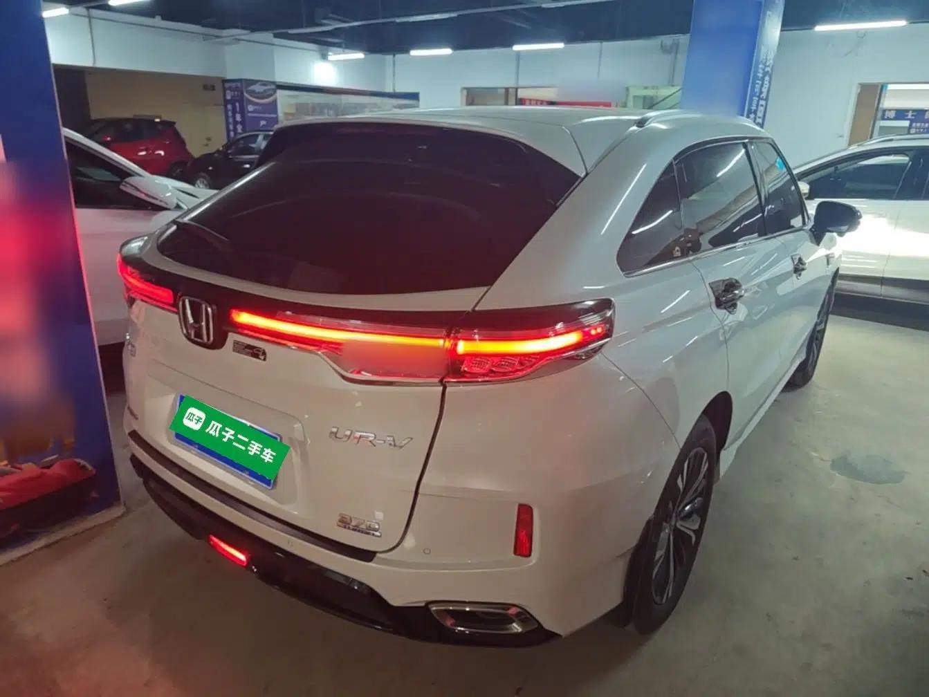 Honda UR-V 2020 370TURBO Four-Wheel Drive Prestige Edition — миниатюра 6