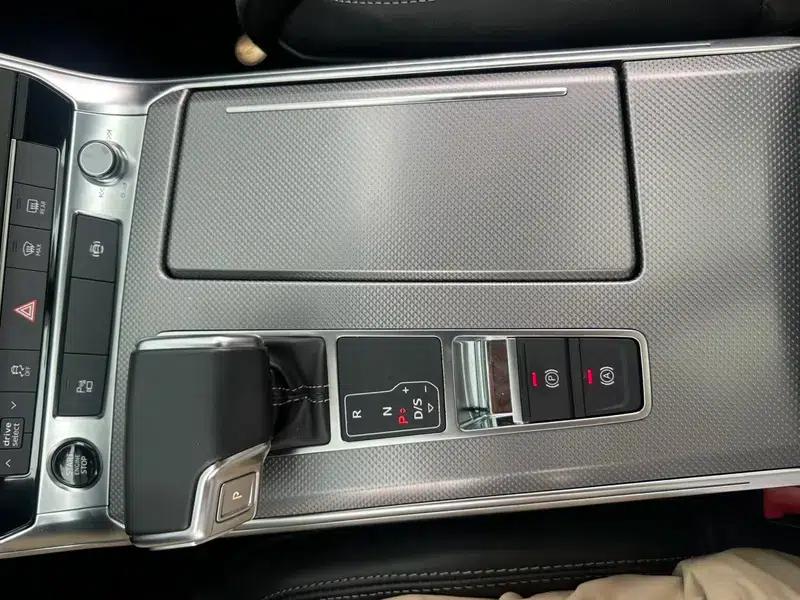 Audi A6L 2022 45 TFSI Premium Dynamic Edition — миниатюра 23
