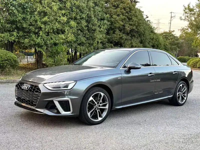 Audi A4L 2019 40 TFSI Sport (China VI Emission Standard) — миниатюра 1