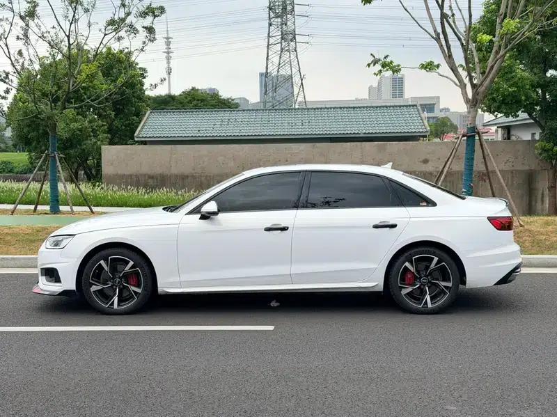 Audi A4L 2021 40TFSI Enjoy Life Edition — миниатюра 4