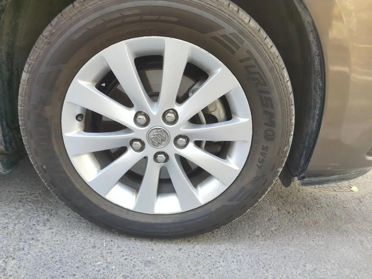 Buick GL8 2014 2.4L LT Luxury Business Executive Edition — миниатюра 8