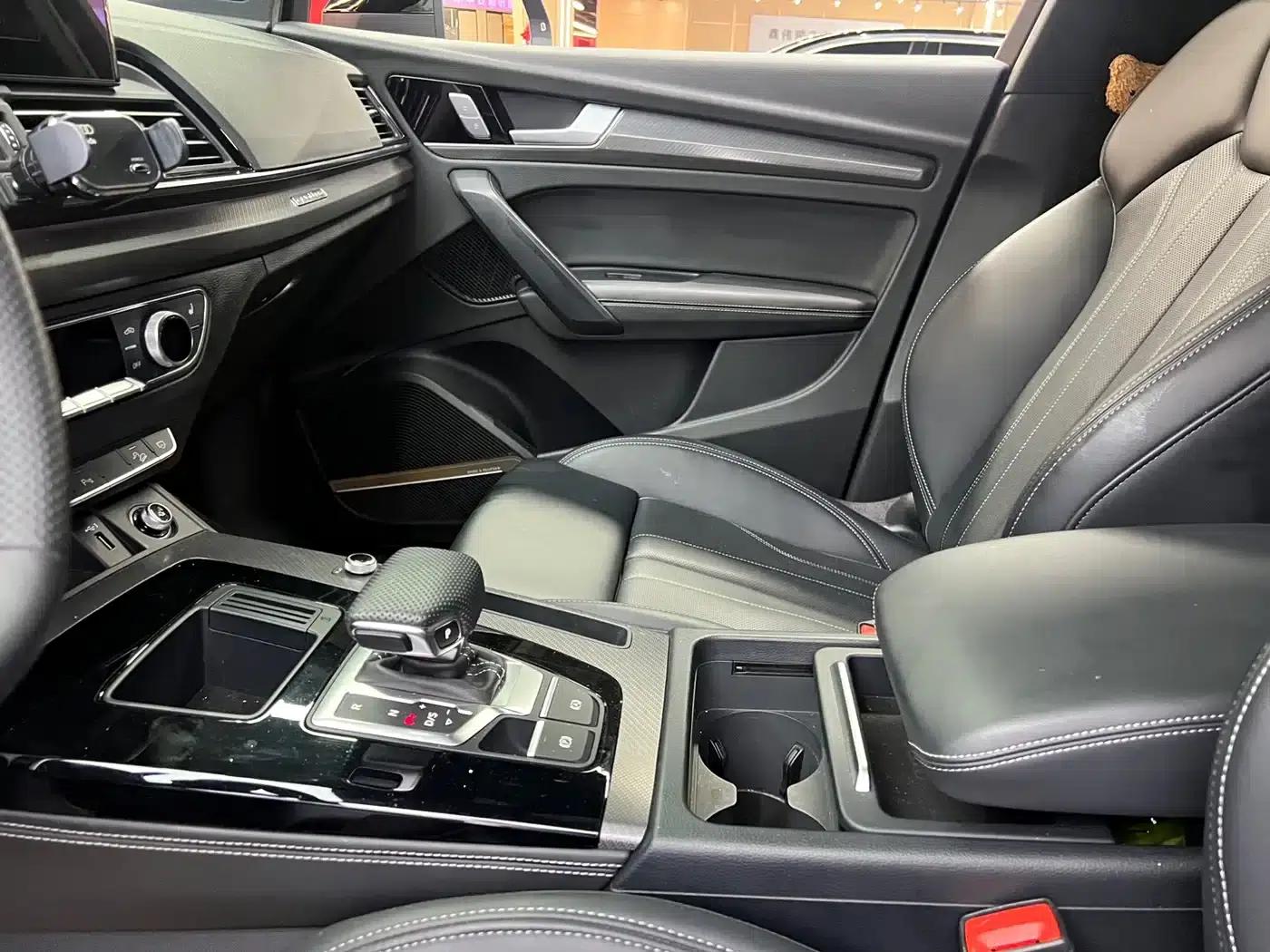 Audi Q5L 2024 45 TFSI Luxury Dynamic — миниатюра 9
