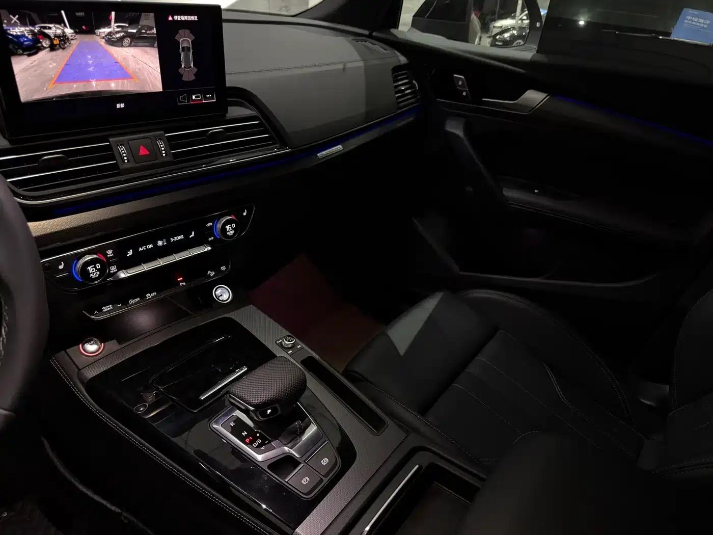 Audi Q5L 2024 40 TFSI Luxury Dynamic — миниатюра 12
