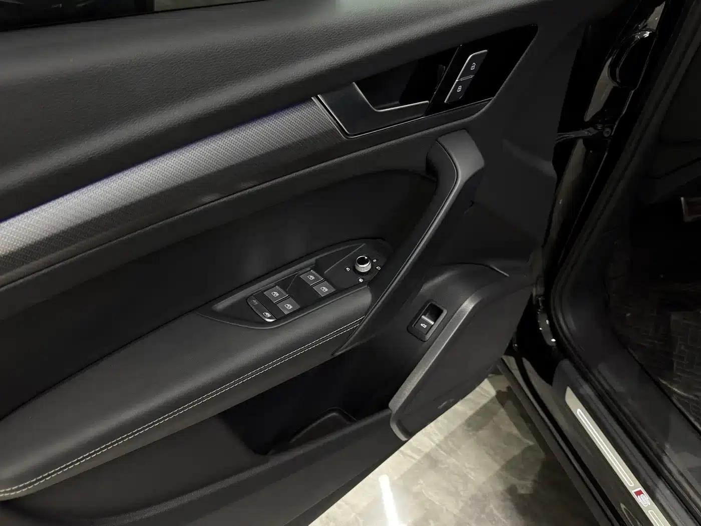 Audi Q5L 2024 40 TFSI Luxury Dynamic — миниатюра 8