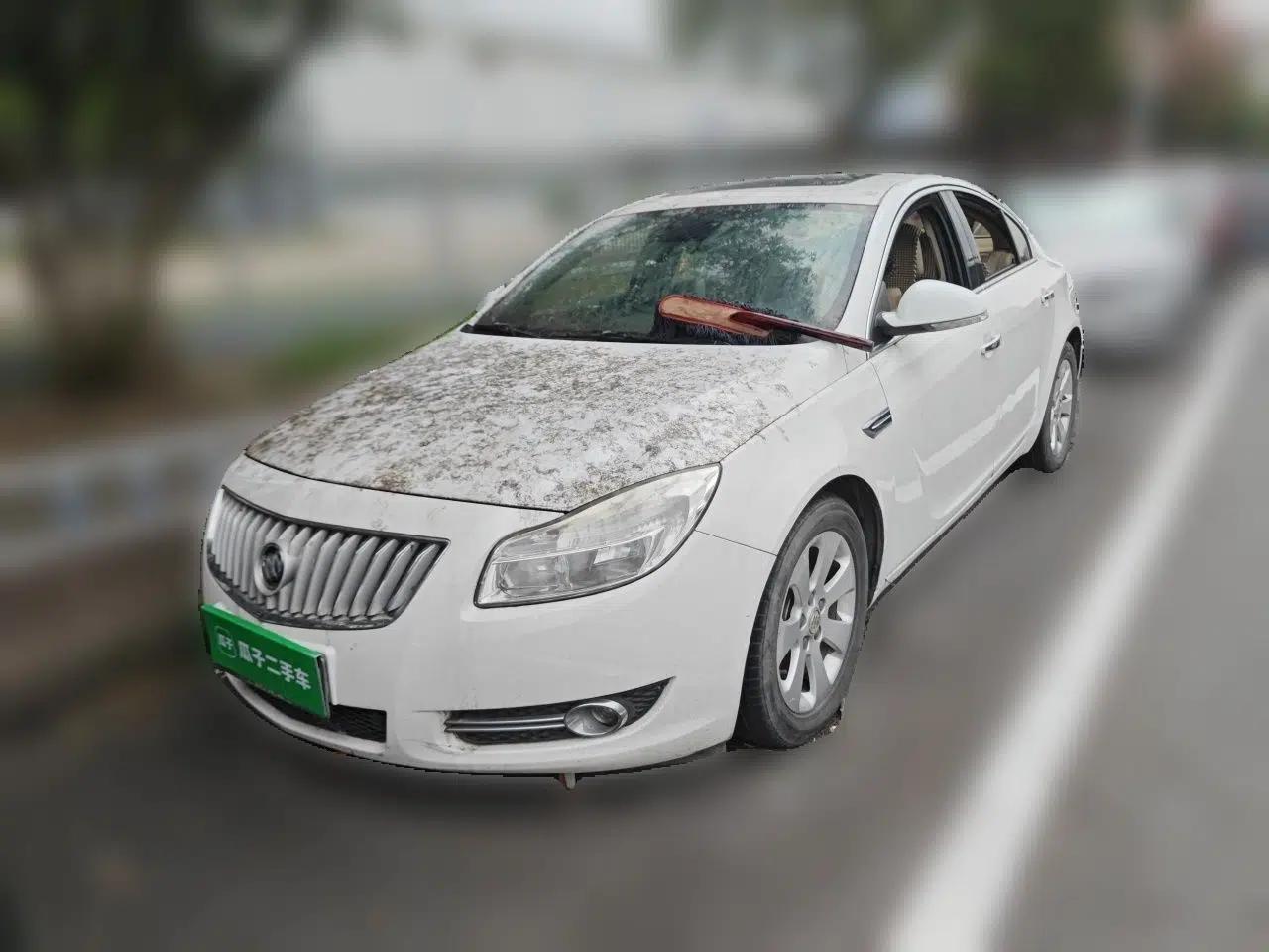 Buick Regal 2012 2.0L Luxury Edition — миниатюра 1