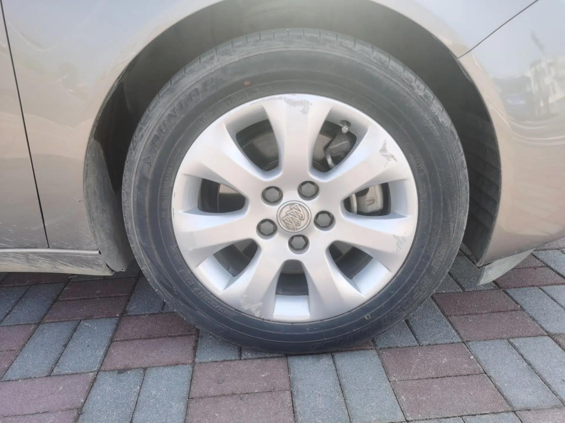 Buick Regal 2015 1.6T Elite Tech Model — миниатюра 8