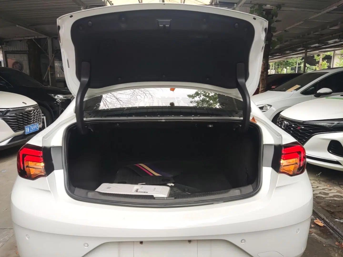 Buick Regal 2019 20T Elite Version China VI Standard — миниатюра 22