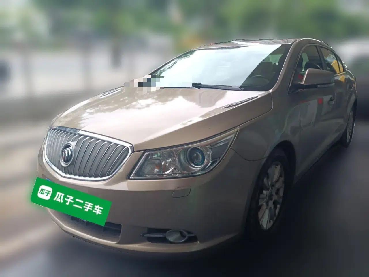 Buick LaCrosse 2012 2.4L SIDI Haoya Edition — миниатюра 1