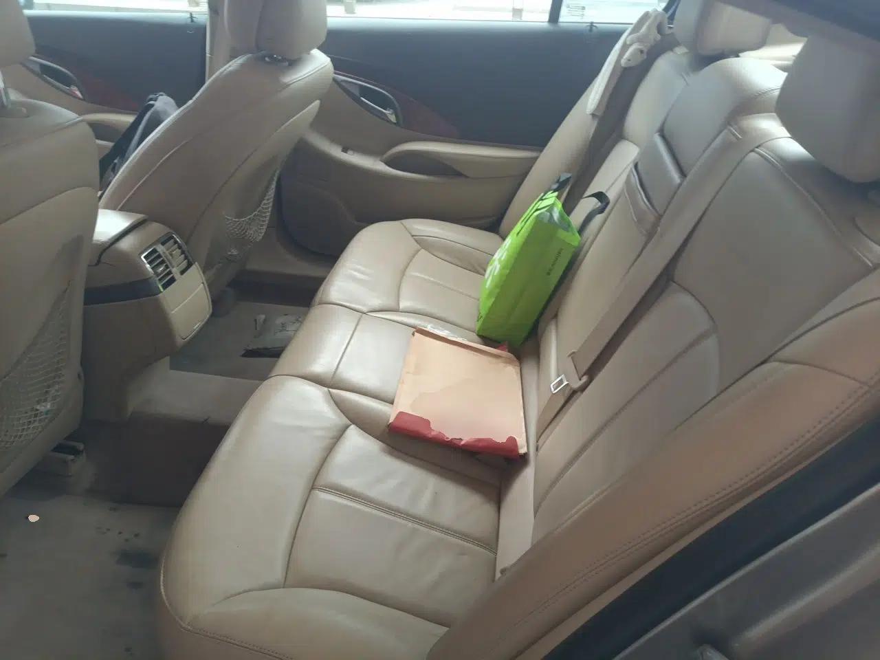 Buick LaCrosse 2012 2.4L SIDI Haoya Edition — миниатюра 17