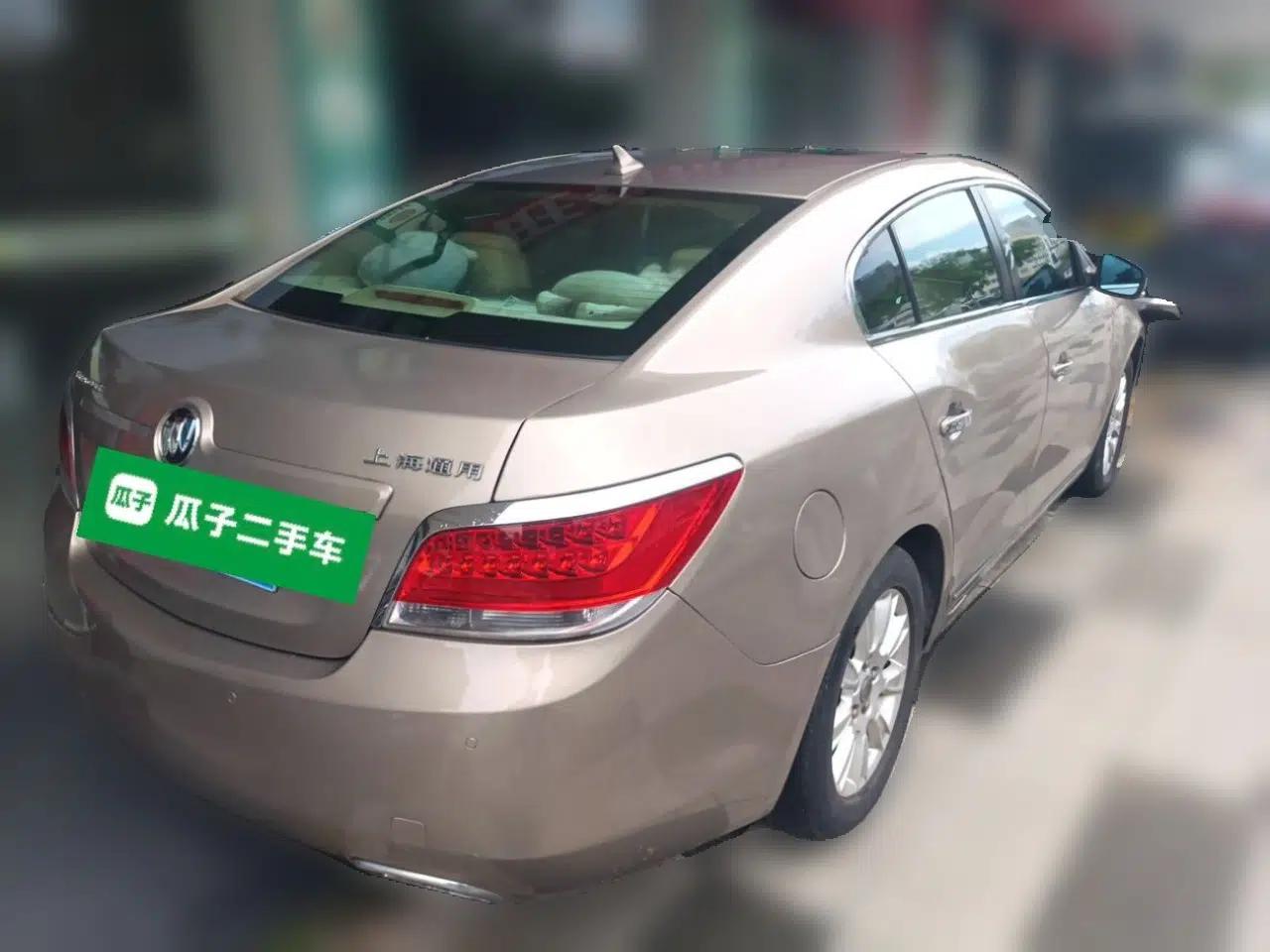 Buick LaCrosse 2012 2.4L SIDI Haoya Edition — миниатюра 6
