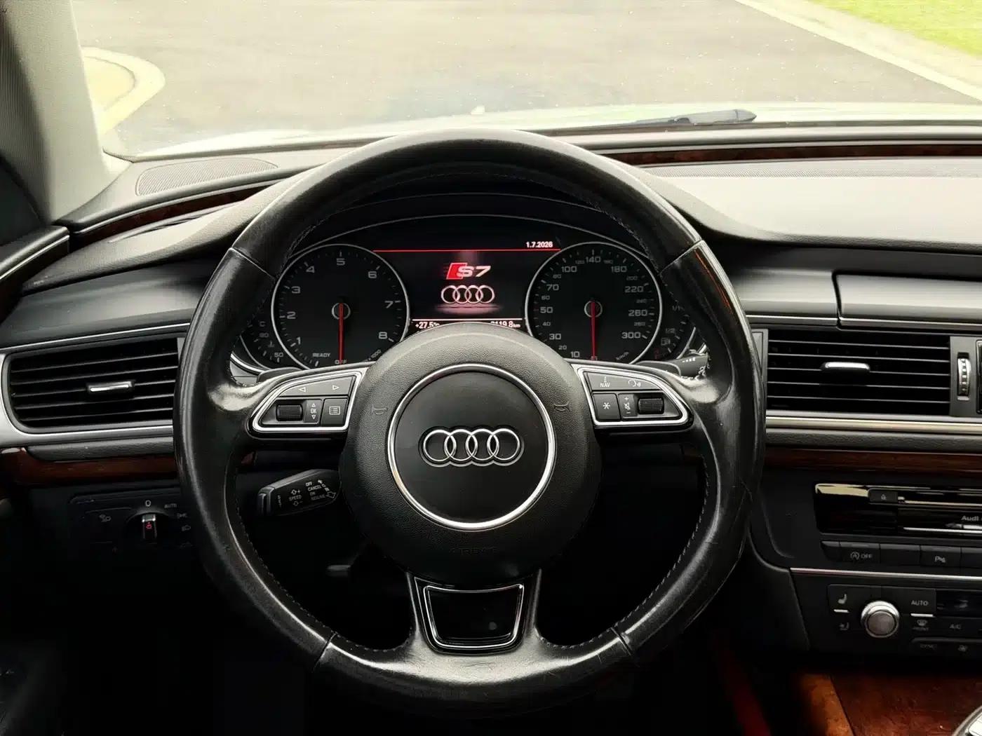Audi A7 2016 50 TFSI quattro Comfort — миниатюра 15