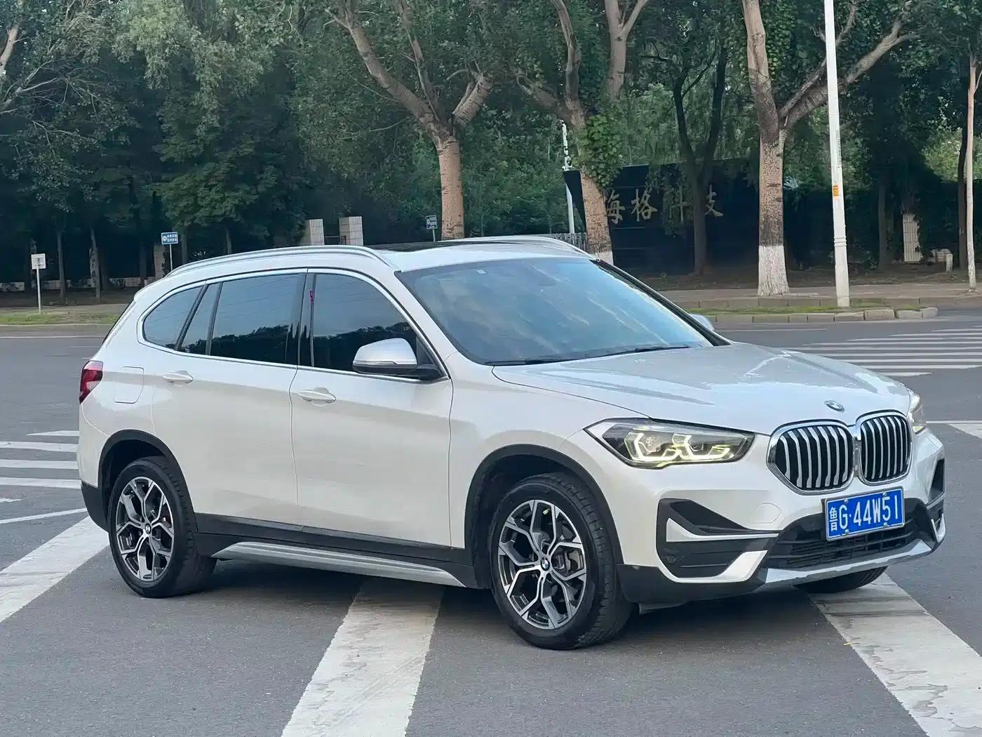 BMW X1 2022 sDrive20Li Premium — миниатюра 2