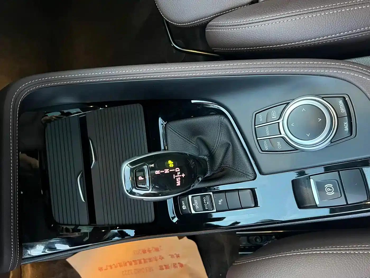 BMW X1 2022 sDrive20Li Premium — миниатюра 14