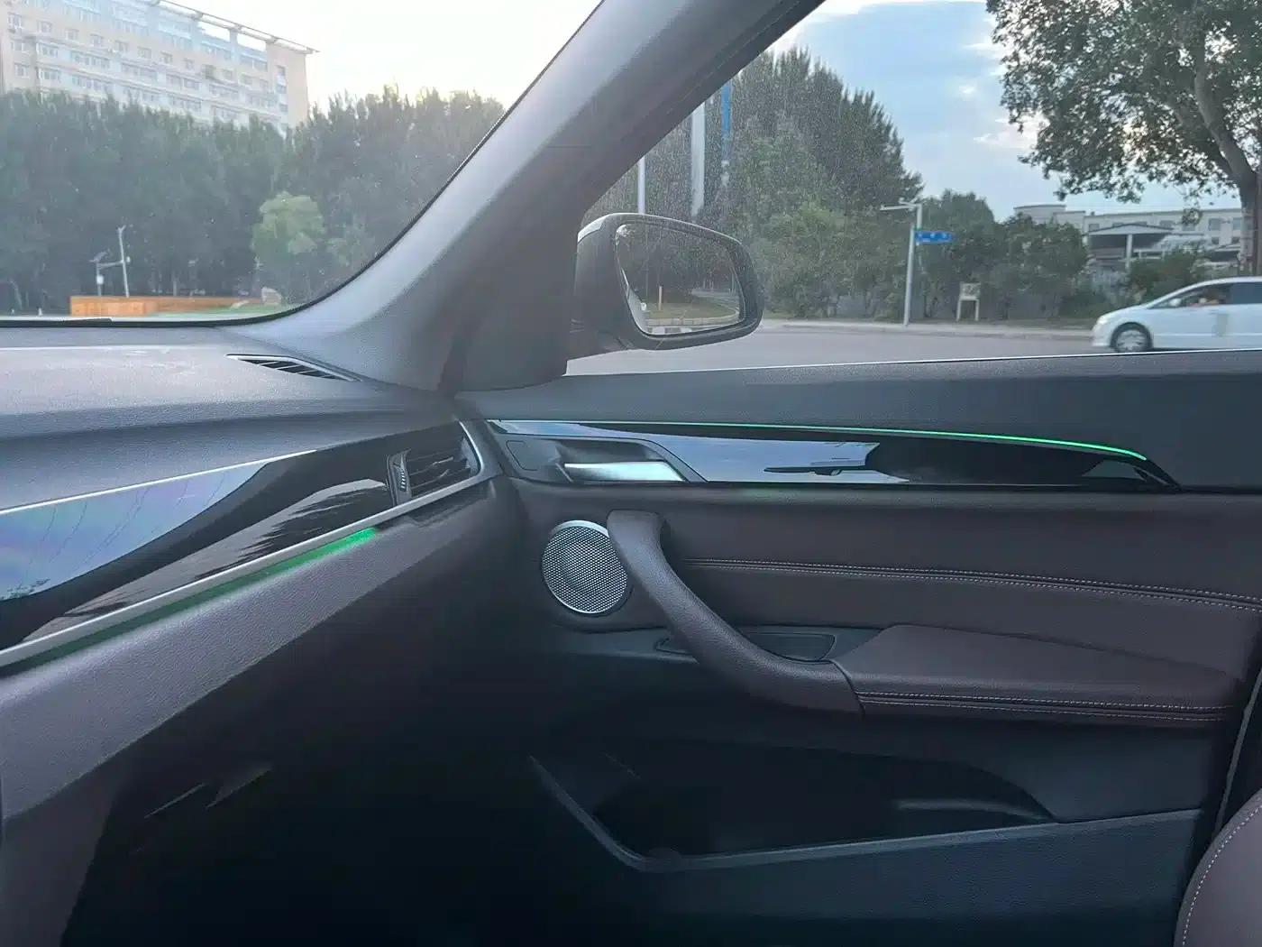 BMW X1 2022 sDrive20Li Premium — миниатюра 17