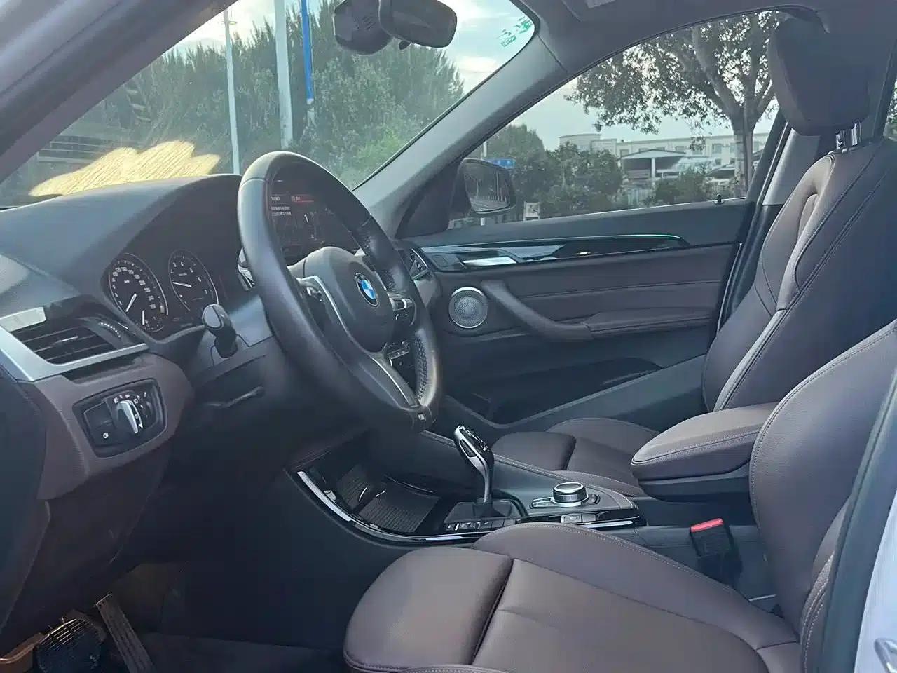 BMW X1 2022 sDrive20Li Premium — миниатюра 7