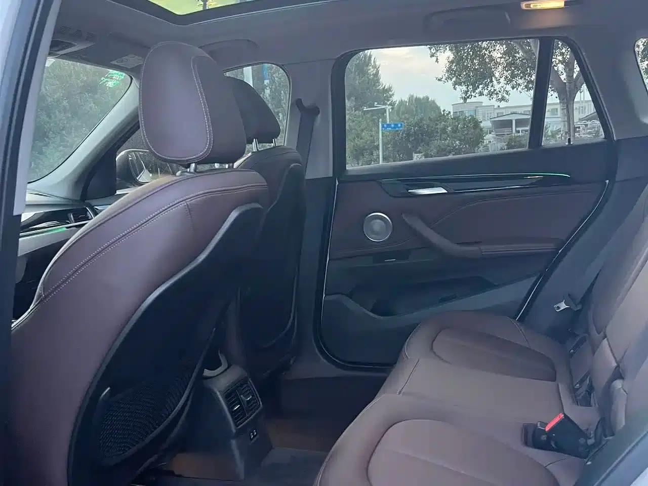 BMW X1 2022 sDrive20Li Premium — миниатюра 8