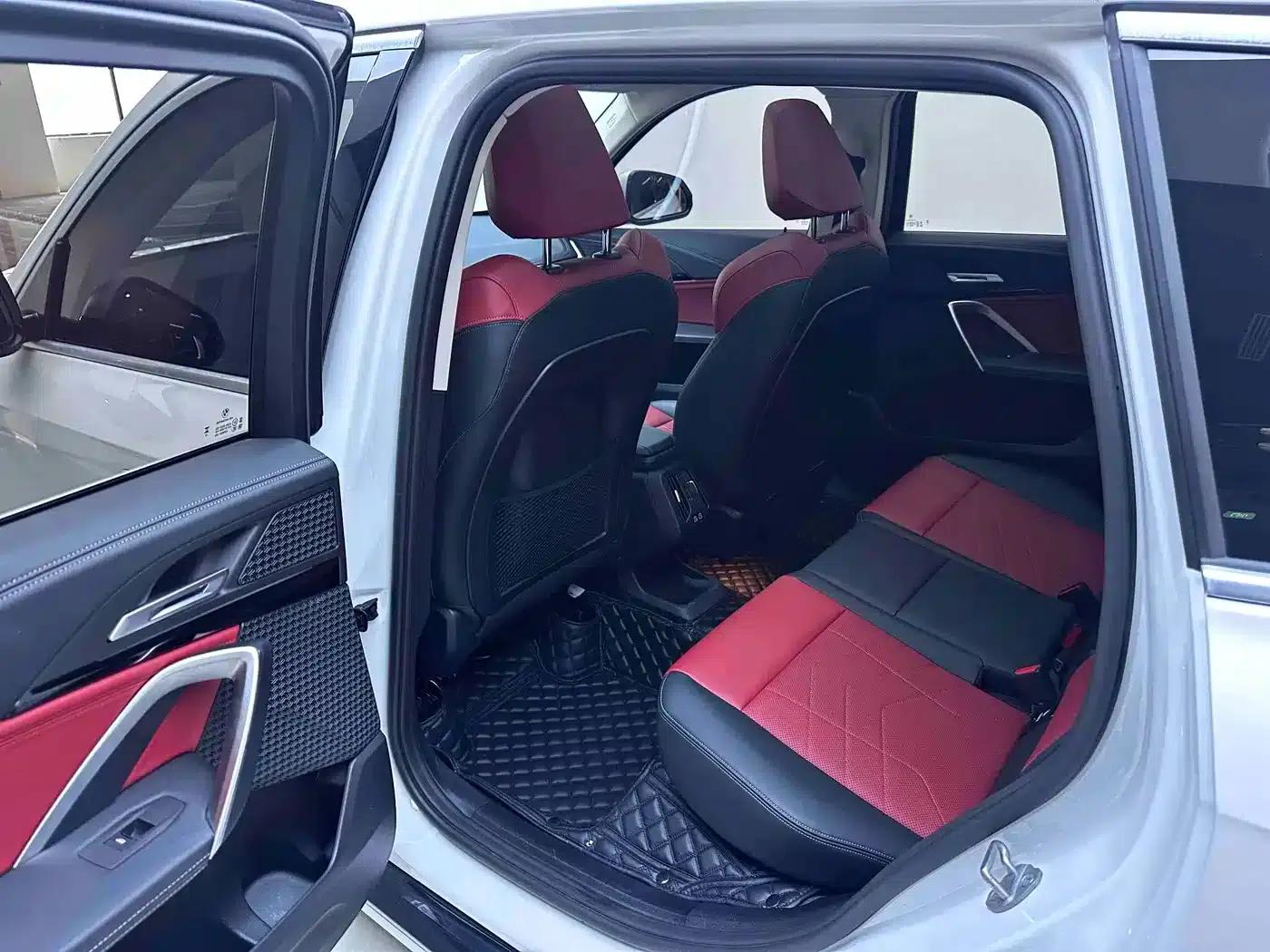 2023 BMW X1 sDrive20Li X Design Package — миниатюра 11