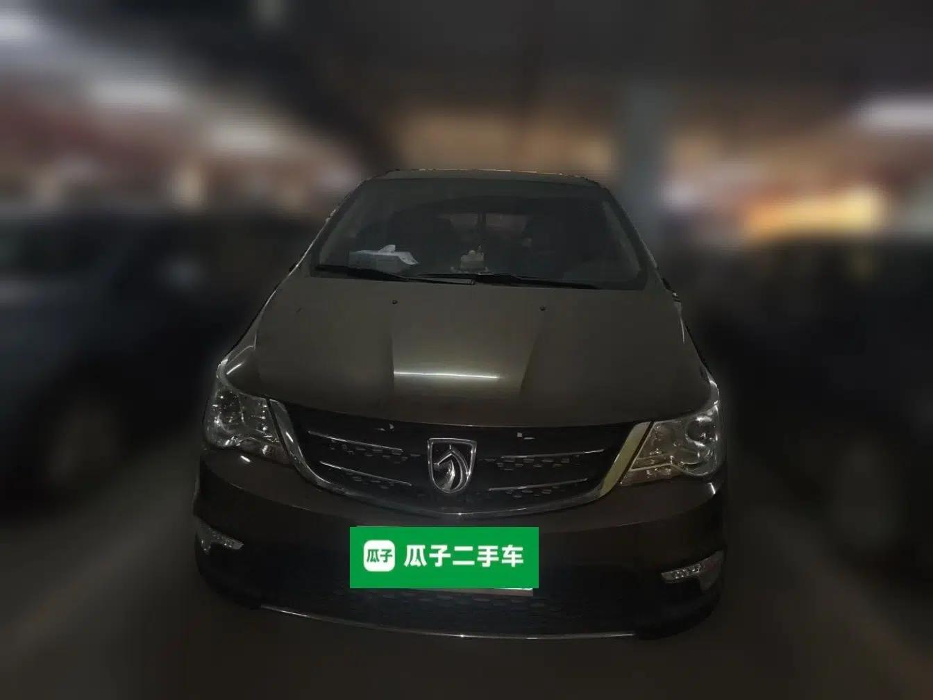 Baojun 730 2015 1.8L Manual Comfort ESP Version 7-seater — миниатюра 2