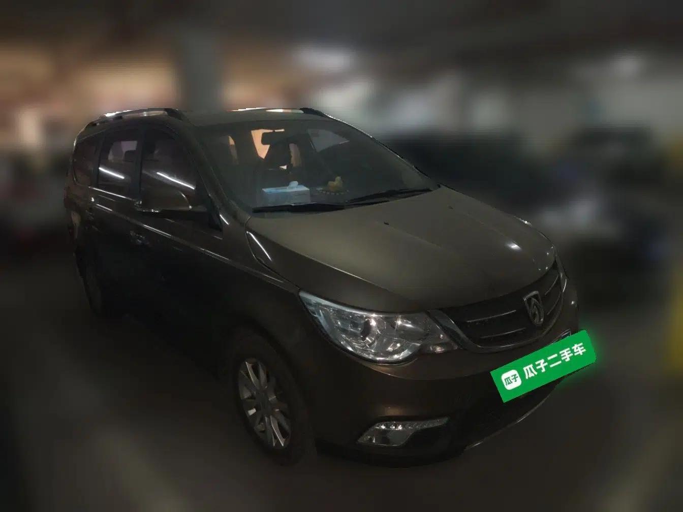 Baojun 730 2015 1.8L Manual Comfort ESP Version 7-seater — миниатюра 3
