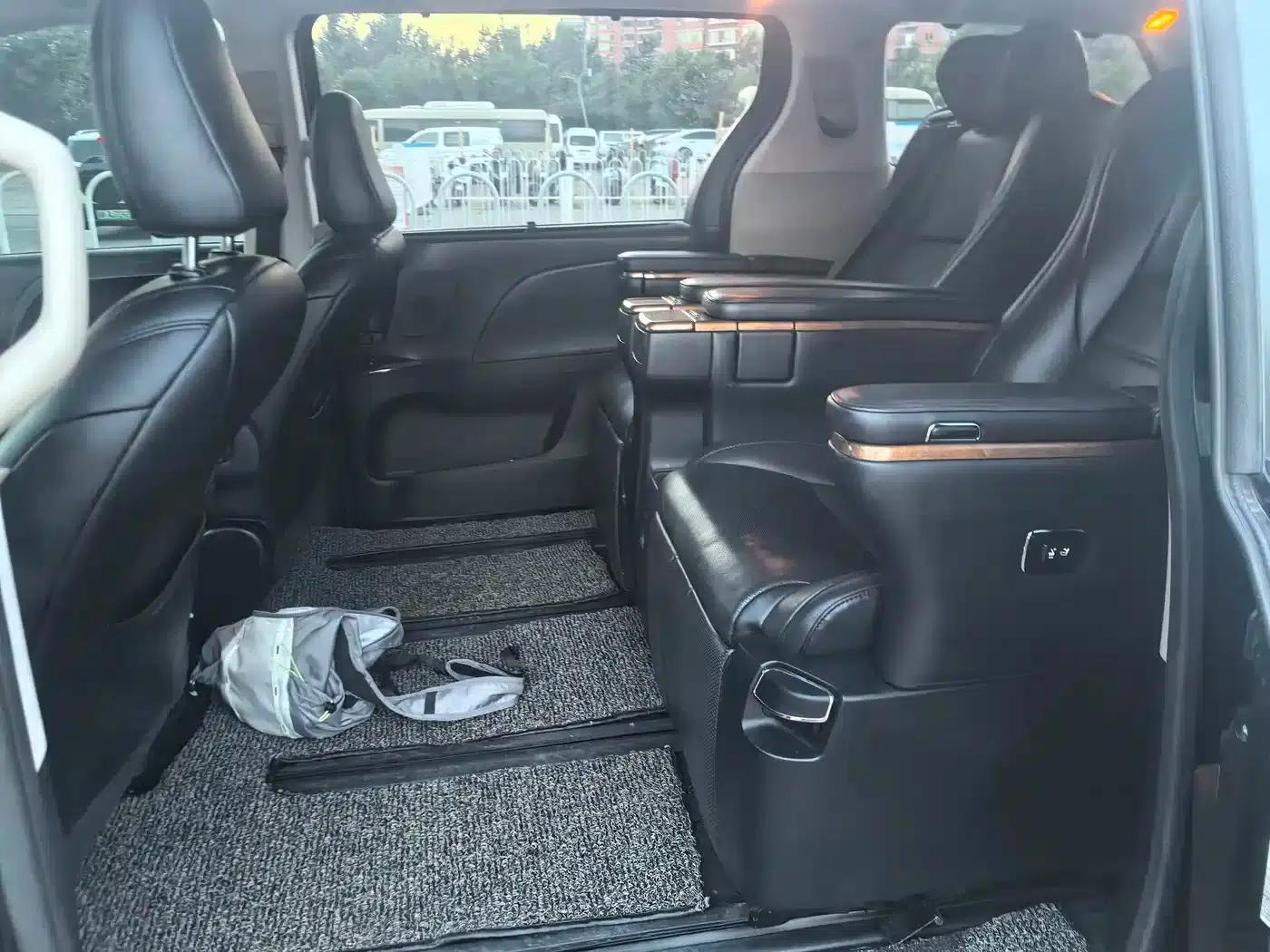 2015 SIENNA 3.5L AWD — миниатюра 5