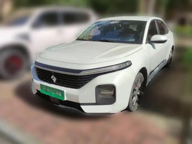 Baojun RC-5 2020 1.5L Manual Zhiyao Elite Edition