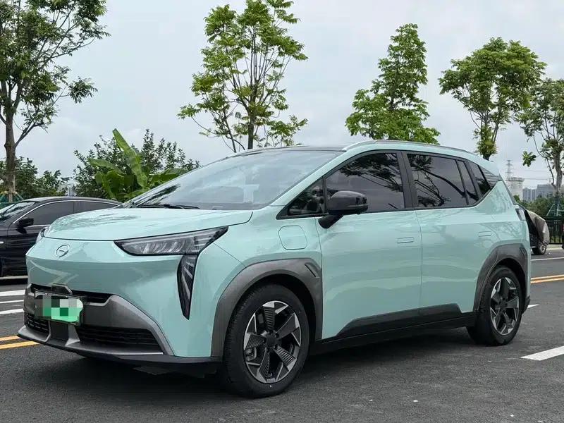 AION Y 2022 Model 70 Smart Edition Lithium Iron Phosphate — миниатюра 1
