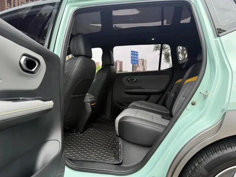 AION Y 2022 Model 70 Smart Edition Lithium Iron Phosphate — миниатюра 9