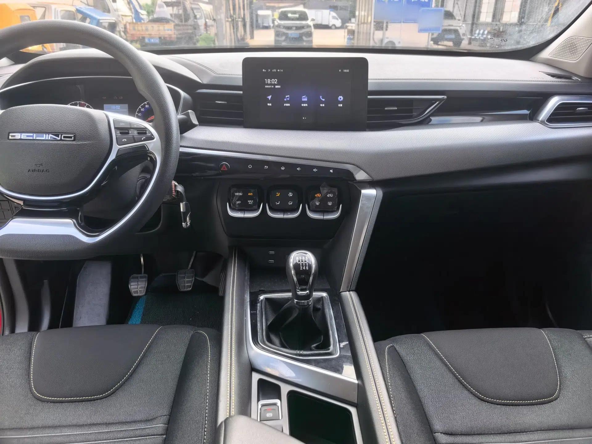 BAIC Beijing X3 2019 1.5T Manual Glory Edition — миниатюра 18
