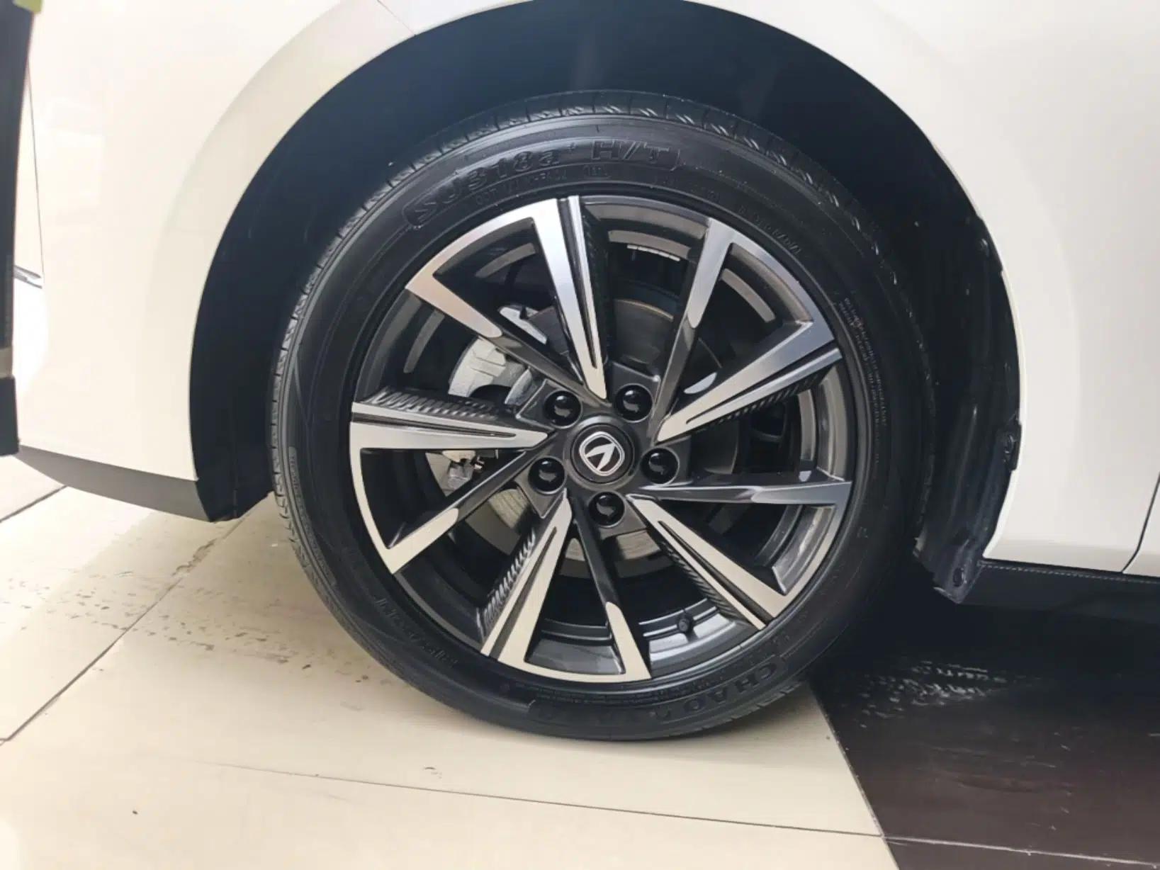 CHANGAN Eado 2025 Blue Whale 1.5T 500Bar Flagship Model — миниатюра 10