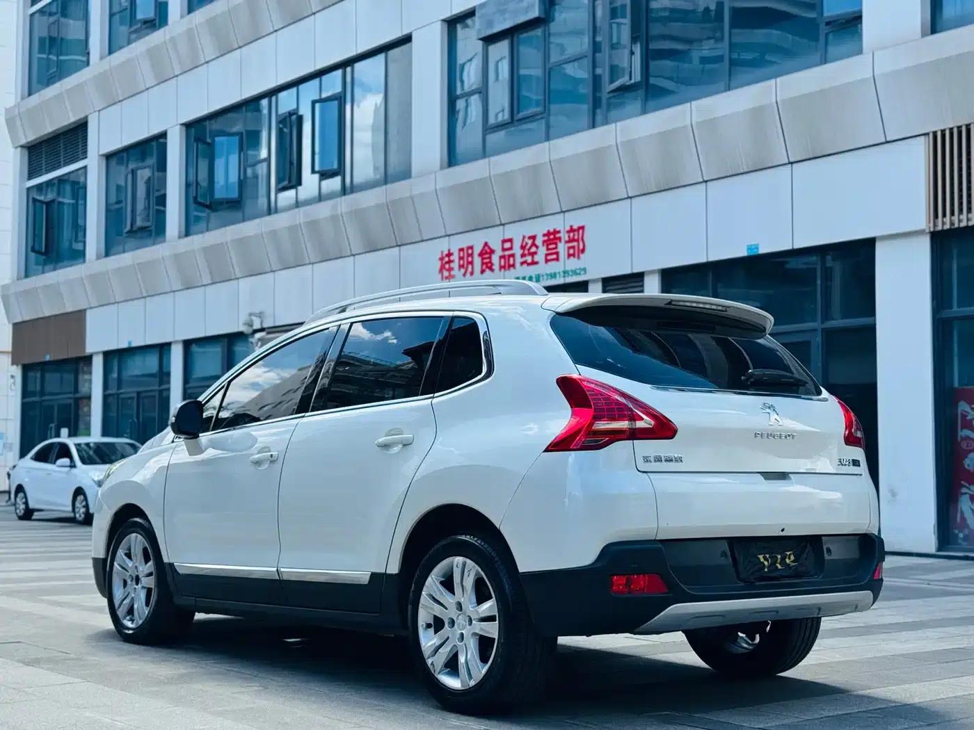 Peugeot 3008 2013 1.6THP Automatic Premium Edition — миниатюра 6