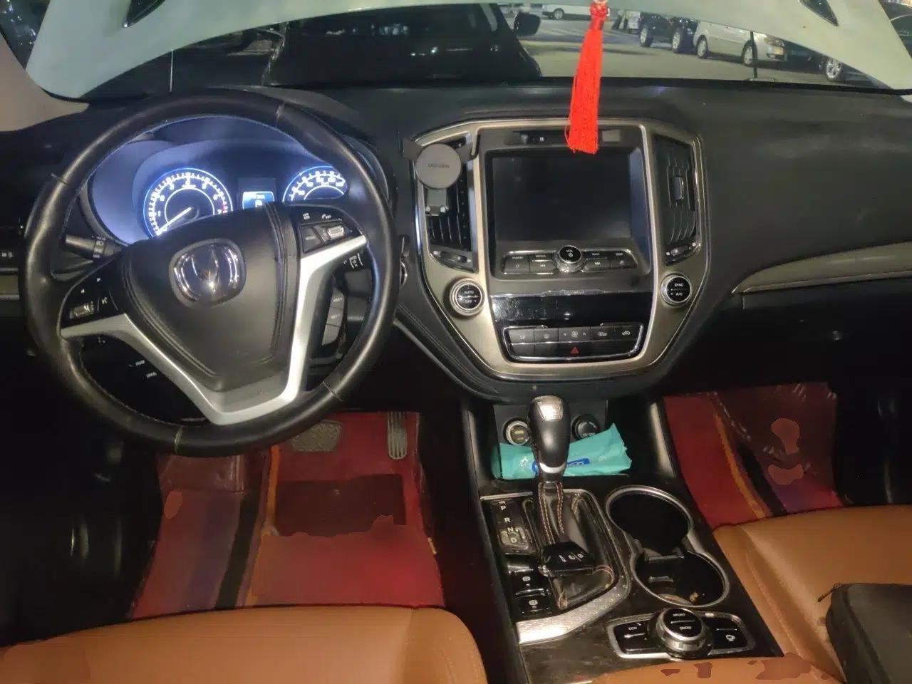 CHANGAN CS95 2017 2.0T Two-Wheel Drive Zhituo Edition — миниатюра 9