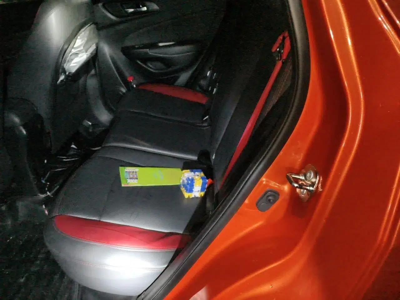 CHANGAN CS15 2016 1.5L Manual Fashion Edition — миниатюра 17