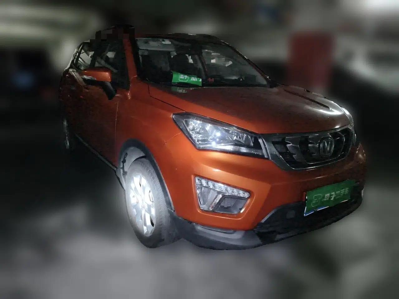 CHANGAN CS15 2016 1.5L Manual Fashion Edition — миниатюра 3