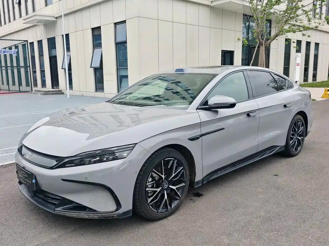 Han 2025 DM-i Intelligent Driving Edition Flagship Model with 125KM LiDAR — миниатюра 1