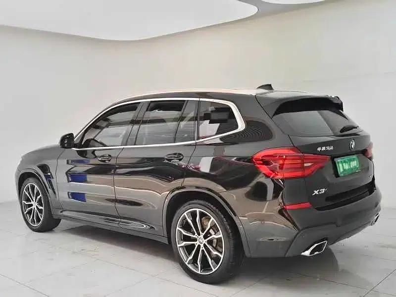 BMW X3 2020 xDrive30i Leading M Sport Package — миниатюра 4