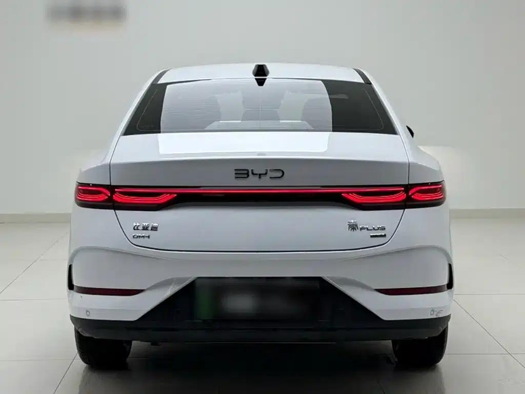 Qin PLUS 2025 DM-i Intelligent Driving Edition 55KM Superior Model — миниатюра 14