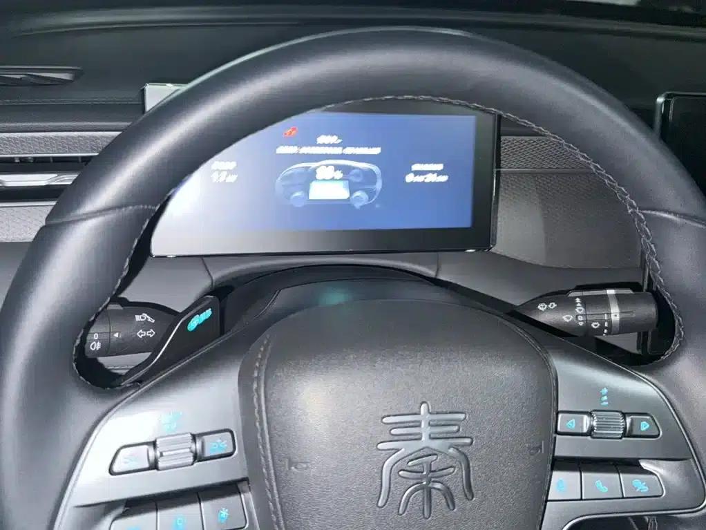 Qin PLUS 2025 DM-i Intelligent Driving Edition 55KM Superior Model — миниатюра 6