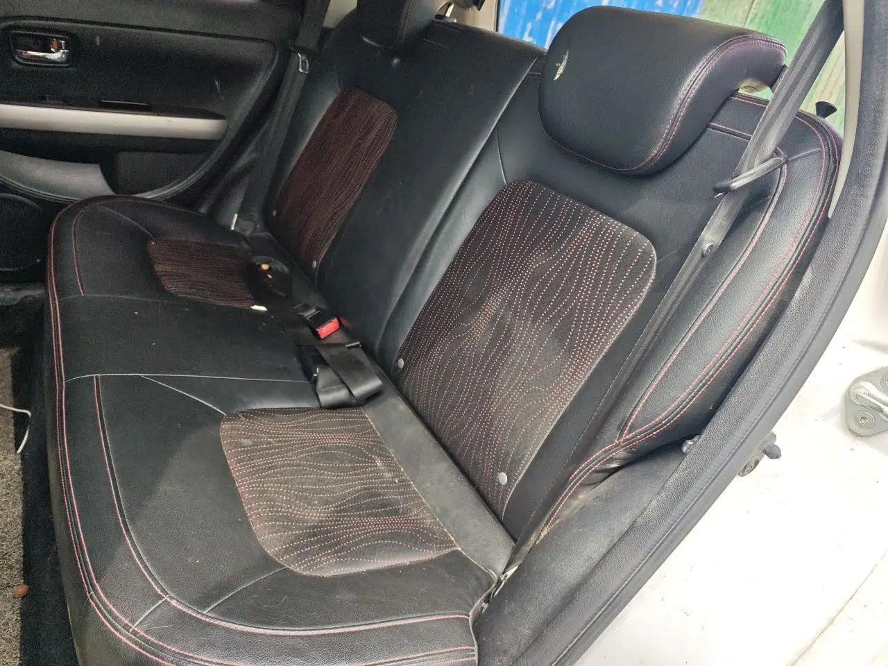 Great Wall M4 2012 1.5L Manual Luxury Version — миниатюра 17