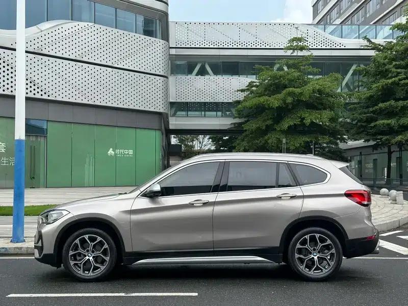 BMW X1 2022 sDrive20Li Premium — миниатюра 4
